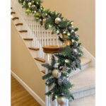 9 ft Pre-lit Christmas Artificial Garland With Twinkling LED Lights - Image 7