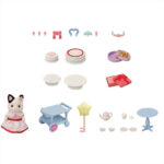 Sylvanian Families Princess Dress Up Set & Party Time Tuxedo Cat Set Bundle (3+ Years) - Image 3