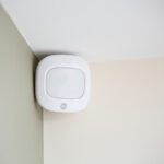Yale IA-320 10pc Sync Smart Home Alarm with x4 Motion Sensors and x3 Window/Door Sensors - Image 3