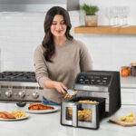 Gourmia 7.6L Digital Air Fryer With Light & Window - Image 3