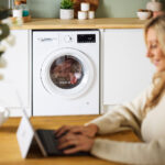 Bosch WNA144V9GB Series 4 9/5kg Washer Dryer, E Rated in White - Image 4