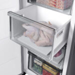 Samsung SpaceMax RZ32C7BDES9/EU 323L Smart Tall Freezer, E Rated in Refined Inox - Image 4