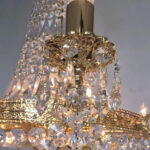 Denver Grand Gold & Crystal Empire Chandelier 85cm - Image 4