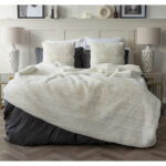 Belledorm Alaska Faux Fur Throw in White, 150 x 200 cm - Image 10