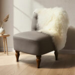 Bowron Tibetan Sheepskin Rug in White, 60 x 90 cm
