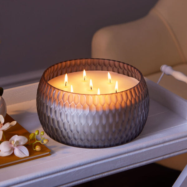 Torc 7 Wick Candle in 2 Fragrances