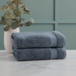 Grandeur 100% Hygro Cotton Bath Towels, Pack of 2 in Oil Blue - Image 2