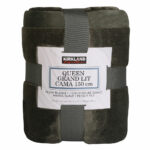 Kirkland Signature Taupe Queen Plush Blanket, 248 x 233 cm - Image 9