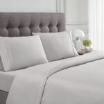 Kirkland Signature 680 Thread Count 6 Piece Duvet Set in White, King - Image 12