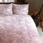Bedding House Ellen Mauve Duvet Set in 3 Sizes - Image 4