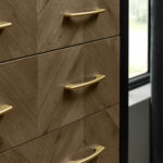 Bentley Designs Sienna Fumed Oak & Peppercorn 5 Drawer Chest of Drawers - Image 3