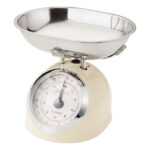 Judge Traditional Kitchen Scale in Cream - Image 5