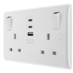 Masterplug Double 13A Switched Sockets with 15W USB A & 2x C Charger Ports, Pack of 2 - Image 3