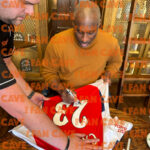 Sol Campbell Signed Framed Arsenal Football Shirt including 3 Photos - Image 3