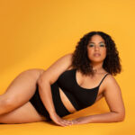 Evenlina Sculpting Shapewear Bralette in Noir - Image 2