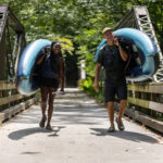 Eddie Bauer 10ft (3.3m) Super Inflatable Sit In Kayak - Image 2