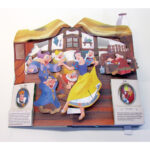 A Deluxe Pop Up Book in 2 Options: Disney Princess or Harry Potter - Image 3