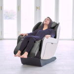 SYNCA CirC+ Massage Chair in Grey