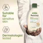 Aveeno Daily Moisturising Body Wash 2 x 500ml - Image 2