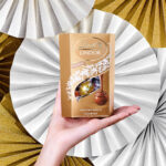 Lindt Lindor Chocolate Truffles in 4 Varieties, 4 x 200g - Image 5