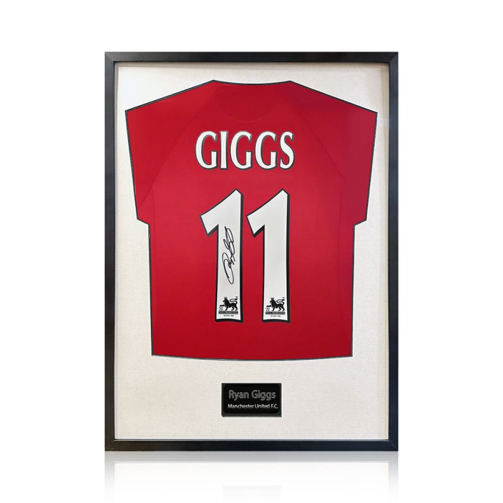 Ryan Giggs Signed Framed Manchester United Football Shirt with White Mount