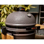 Grill Guru 18" (46cm) Ceramic Kamado Charcoal Barbecue in Black + Cover - Image 3