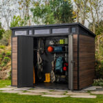 Keter Rosewood Signature 9ft x 7ft 1" (2.77 x 2.18m) Storage Shed - Image 3