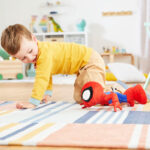 Spidey and his Amazing Friends Marvel Dance 'N Crawl Spidey Interactive Plush Toy with Sounds, Talking Spider-Man Toys for Kids - Image 5