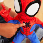Spidey and his Amazing Friends Marvel Dance 'N Crawl Spidey Interactive Plush Toy with Sounds, Talking Spider-Man Toys for Kids - Image 7
