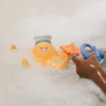 Nuby Starfish Hoopla Floating Bath Toy – Includes 3 Throwing Rings | BPA Free | Suitable for Ages 18 Months Plus - Image 6