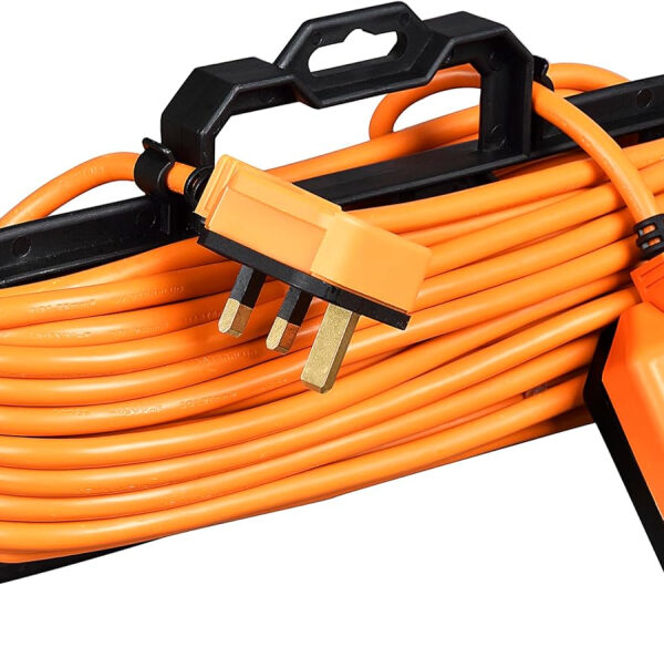 Masterplug One Socket Single Outdoor Extension Lead, 15 Metre Cable, Cable Tidy, Unswitched, Heavy Duty, Rewireable, 1-Way Plug Extension Cable, Orange, 13A, 1G, 15m, CT1513