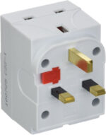 Daewoo Electricals 3 Way UK Plug Multi Adapter 3 Sockets 13 Amp 250 Volts - Image 3