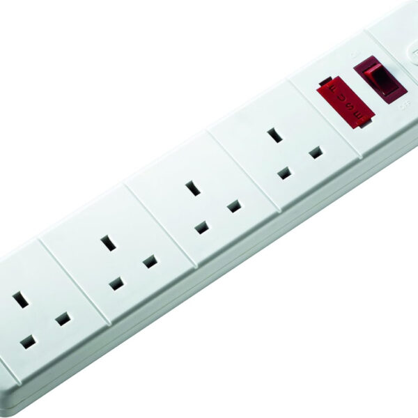 Masterplug SWFG4W-MP Four Socket Trailing Socket with Power Switch, without Plug and Cable, 13 Amp, White