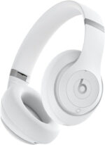 Beats Studio Pro –Bluetooth Noise Cancelling Headphones – Personalised Spatial Audio, Apple & Android Compatibility, Up to 40 Hours of Battery Life - Matte White