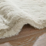 Concept Looms Heavenly Faux Fur Dove Rug, in 3 Sizes - Image 8